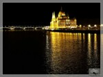 Das Parlament bei Nacht in Budapest Das Parlament bei Nacht in Budapest