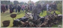 Stillleben mit Drache Stillleben mit Drache, Mittelalterliches Phantasie Spectaculum, Rastede, Deutschland